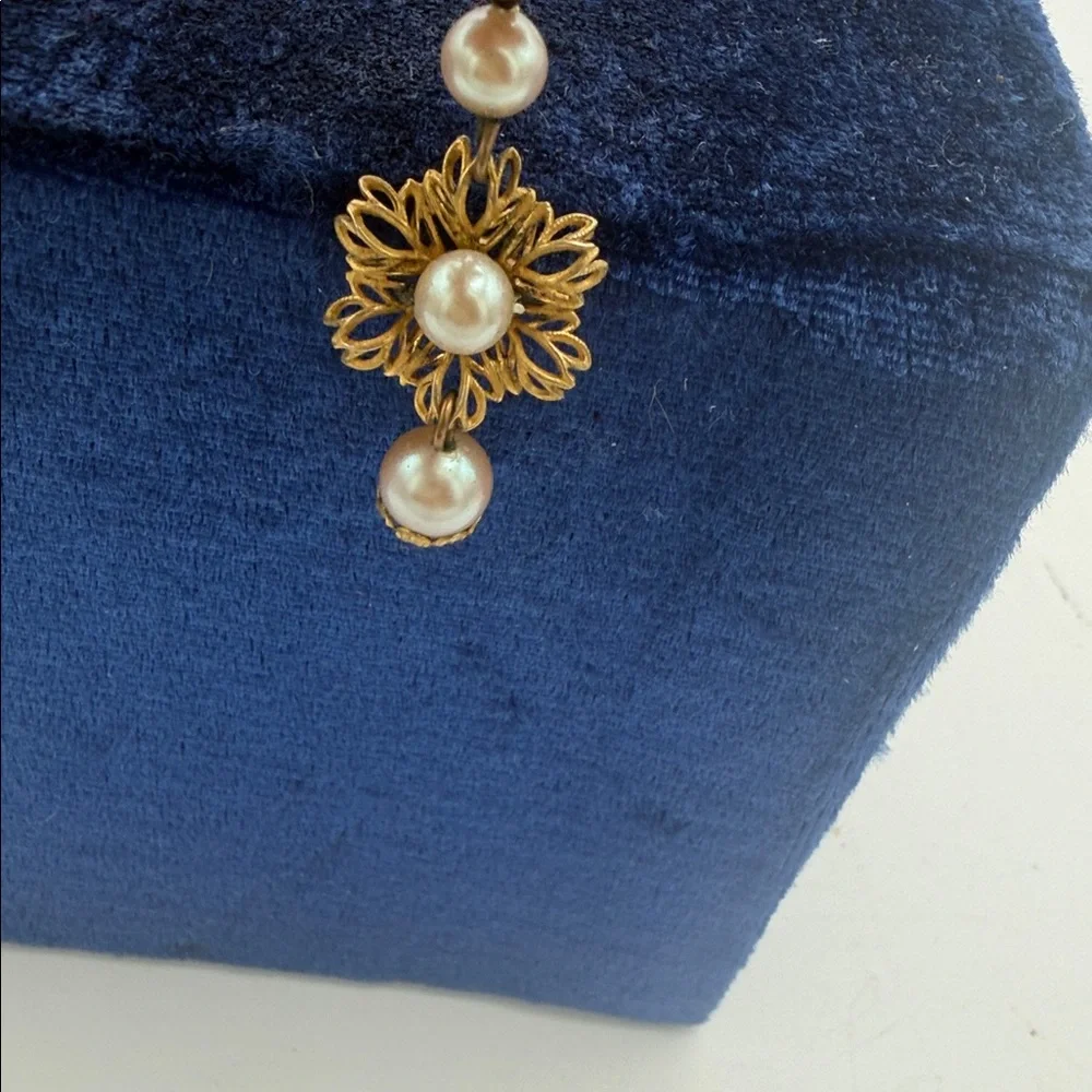 VTG MCM goldtone floral faux pearl drop clip on earrings costume jewelry